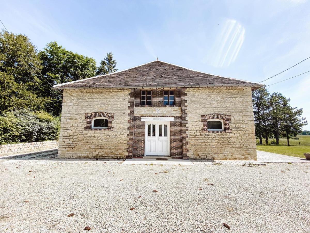 Pensjonat Le Val Suzenay Vendeuvre-sur-Barse Zewnętrze zdjęcie